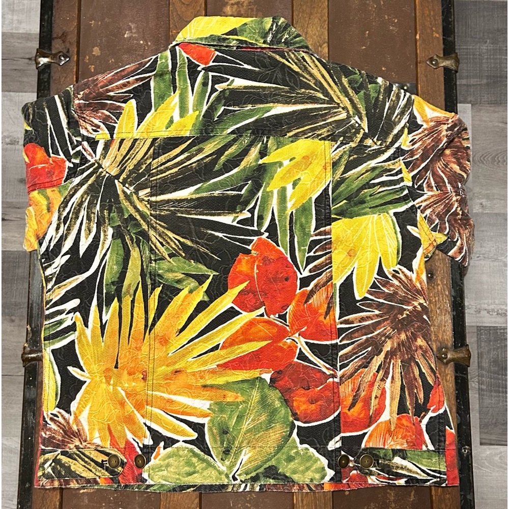 Chico’s multicolor plant patterned jean jacket size M - Picture 5 of 5